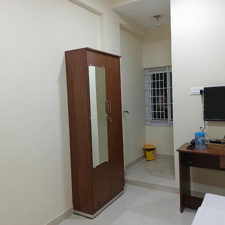 كويمباتور Nk Lodge المظهر الخارجي الصورة